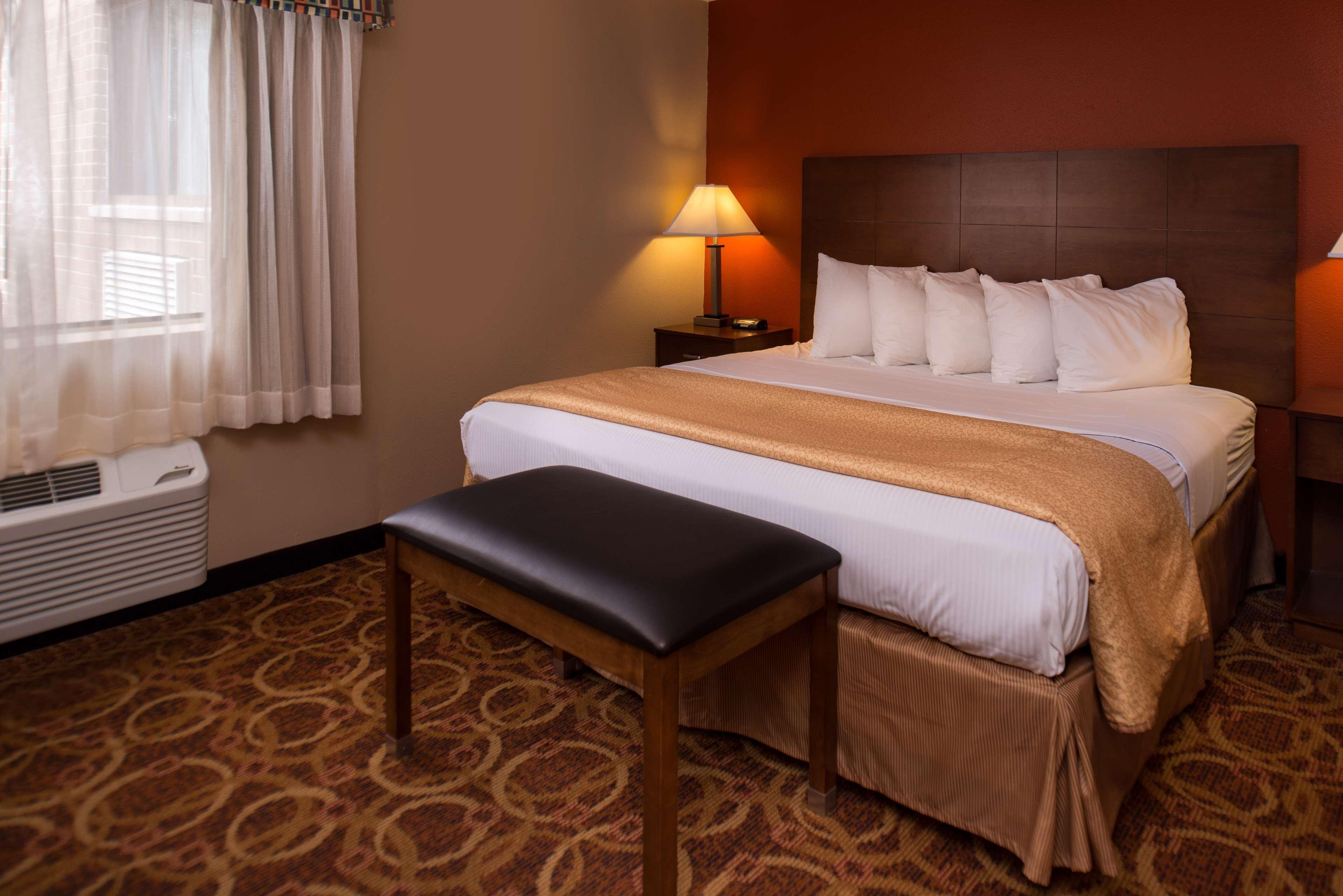Best Western Ambassador Inn & Suites Вісконсин Деллс Екстер'єр фото
